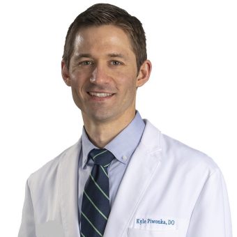 Dr. Kyle Piwonka